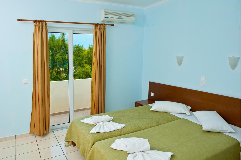 Thodorou Village Agia Marina Chambre photo